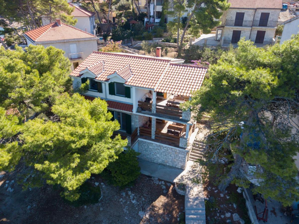 Apartments By The Sea Stomorska, Solta - 5190 Exterior foto