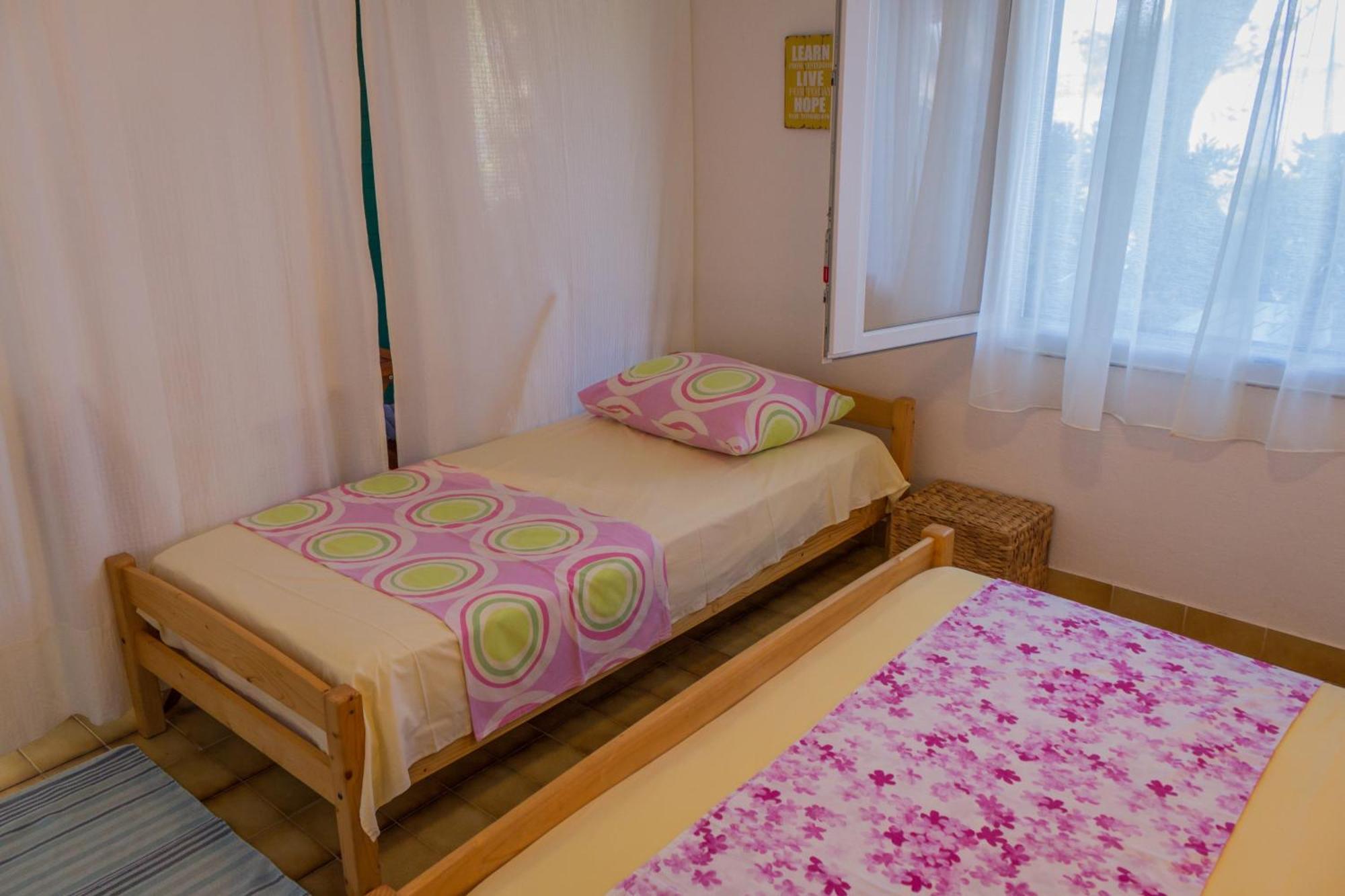 Apartments By The Sea Stomorska, Solta - 5190 Habitación foto